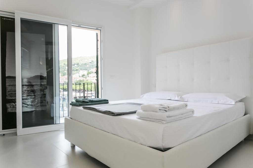 Al Molo Sea View Rooms Lerici Kültér fotó