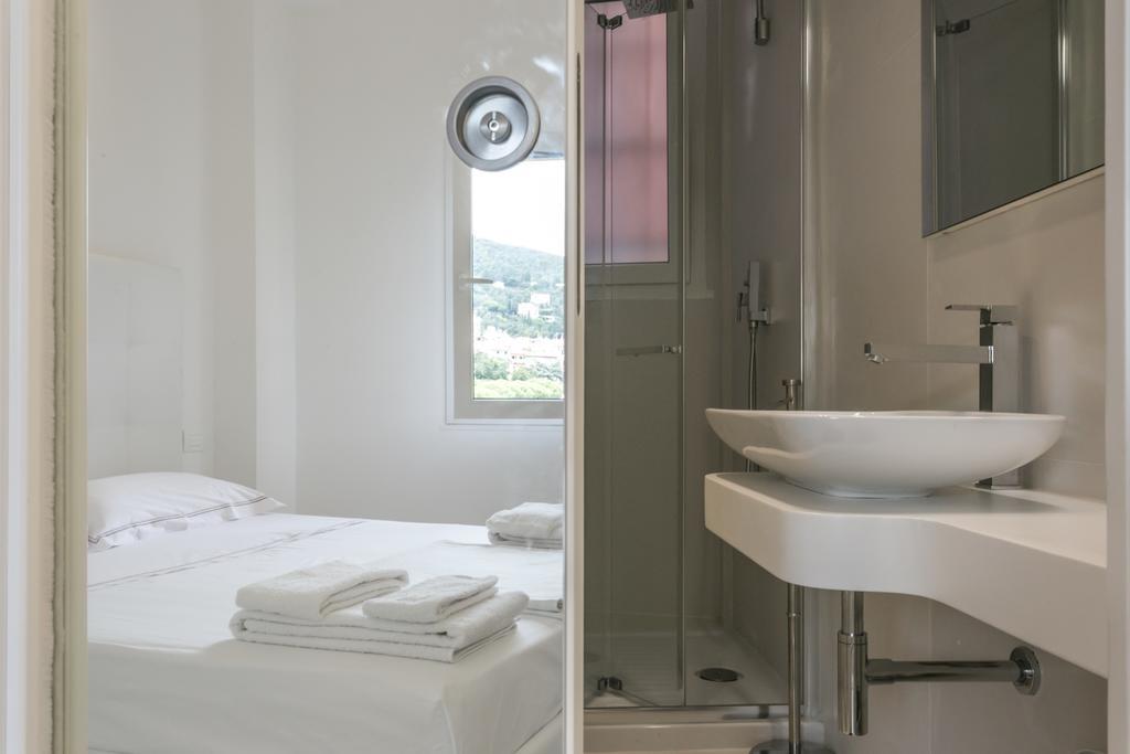 Al Molo Sea View Rooms Lerici Kültér fotó