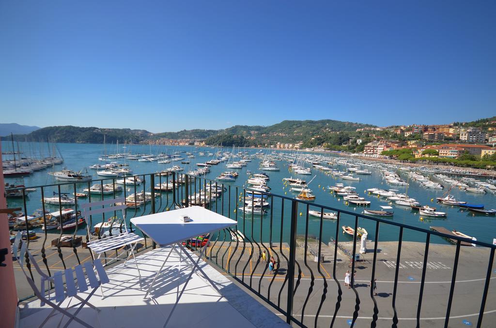 Al Molo Sea View Rooms Lerici Kültér fotó