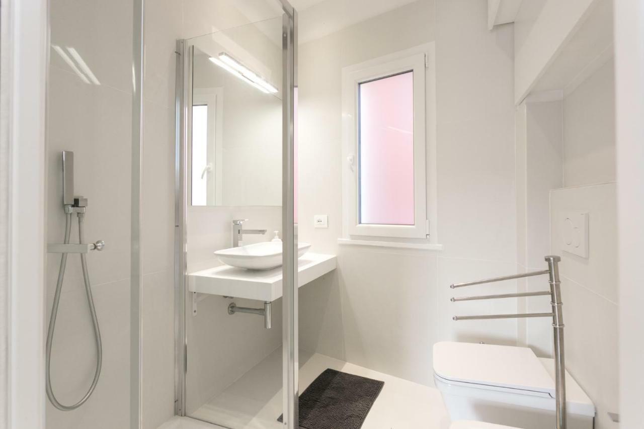 Al Molo Sea View Rooms Lerici Kültér fotó