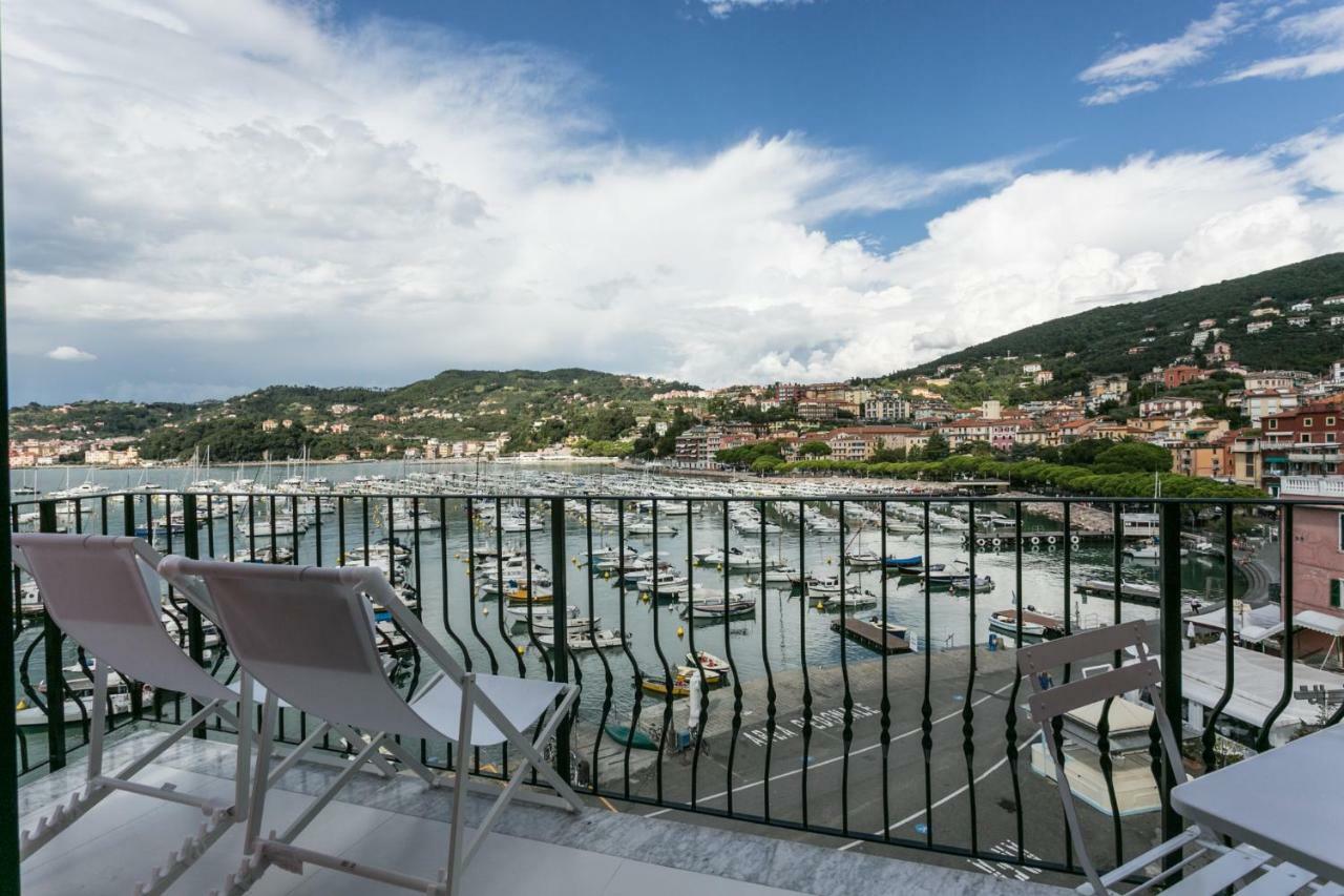 Al Molo Sea View Rooms Lerici Kültér fotó